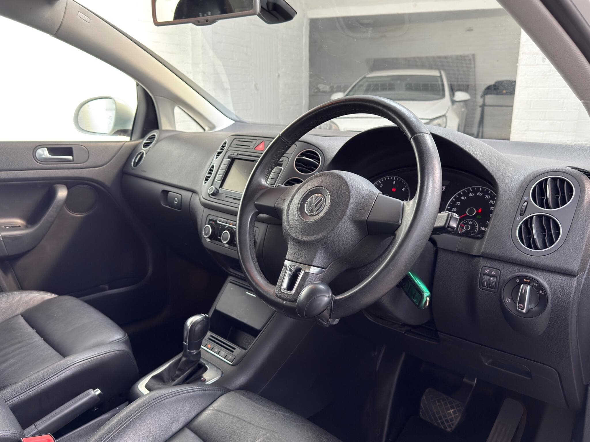 2012 Volkswagen Golf Plus - Image 13