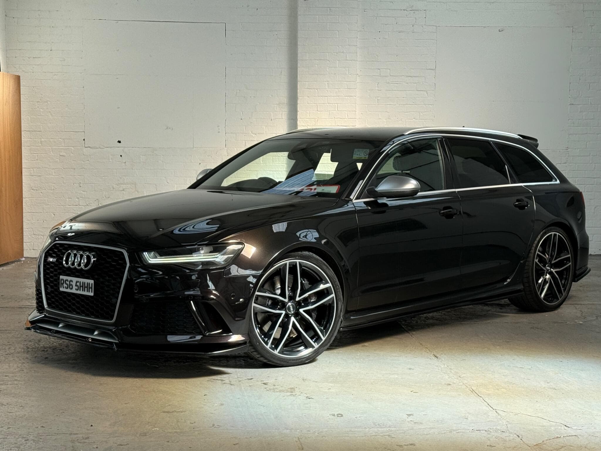 2017 Audi RS6 Avant - Image 8