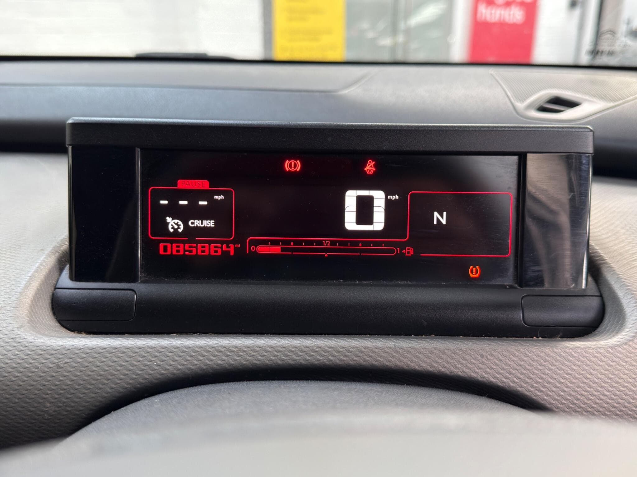 2015 Citroen C4 Cactus - Image 16
