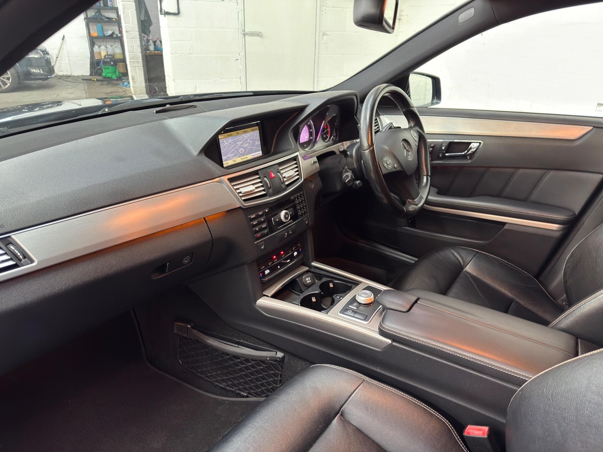2010 Mercedes-Benz E Class - Image 17