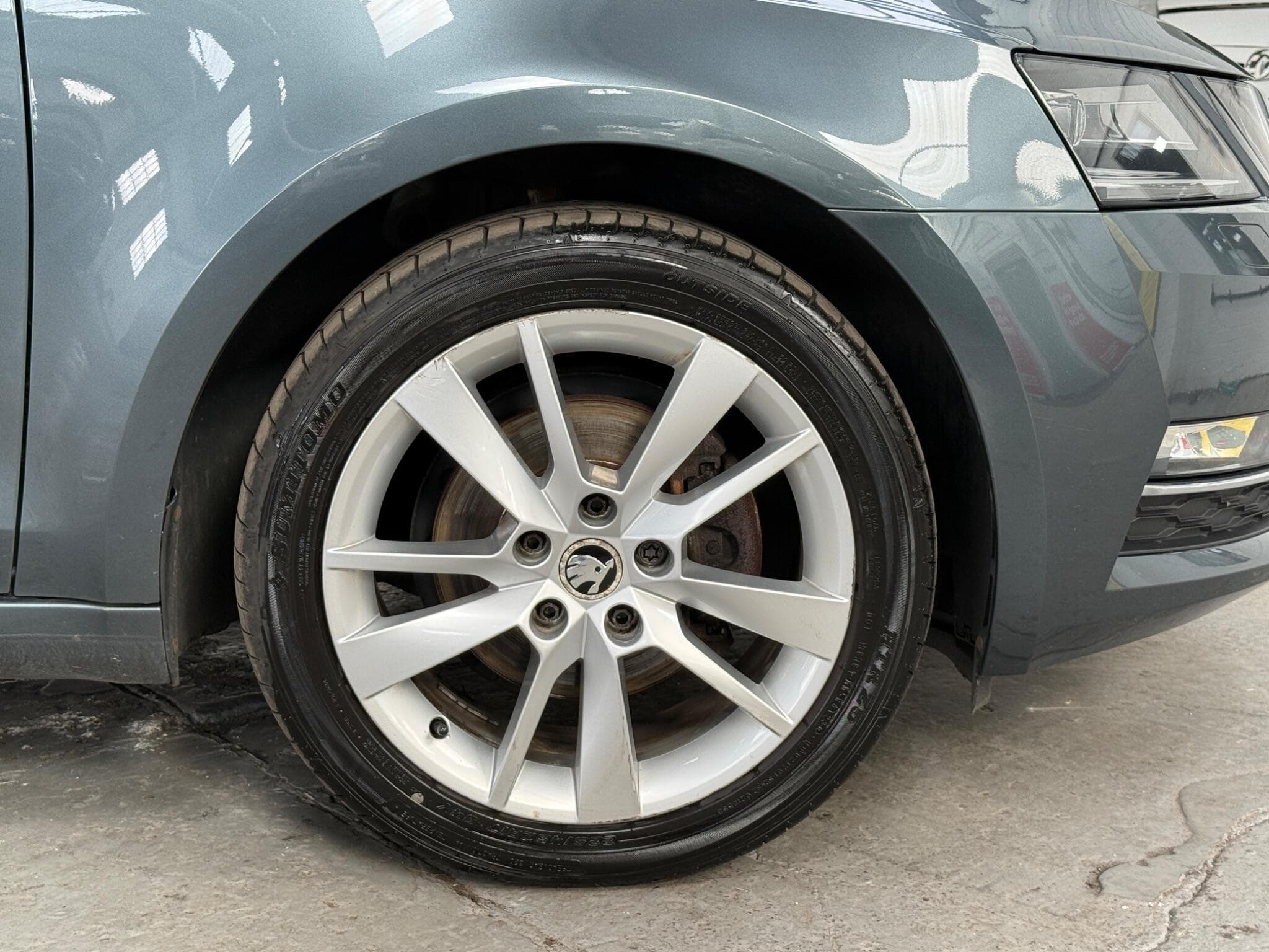 2017 Skoda Octavia - Image 21