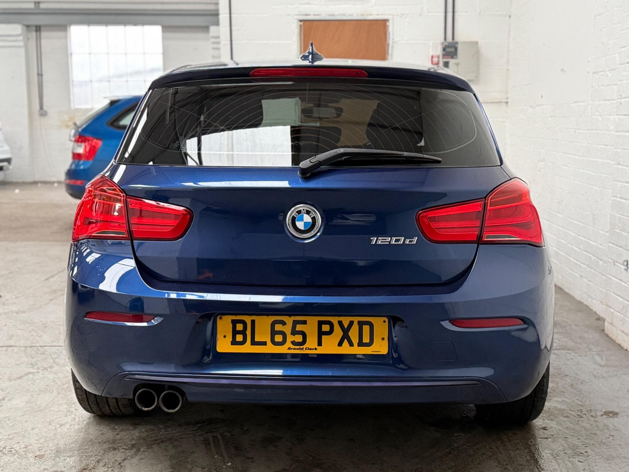 2016 BMW 1 Series - Image 7