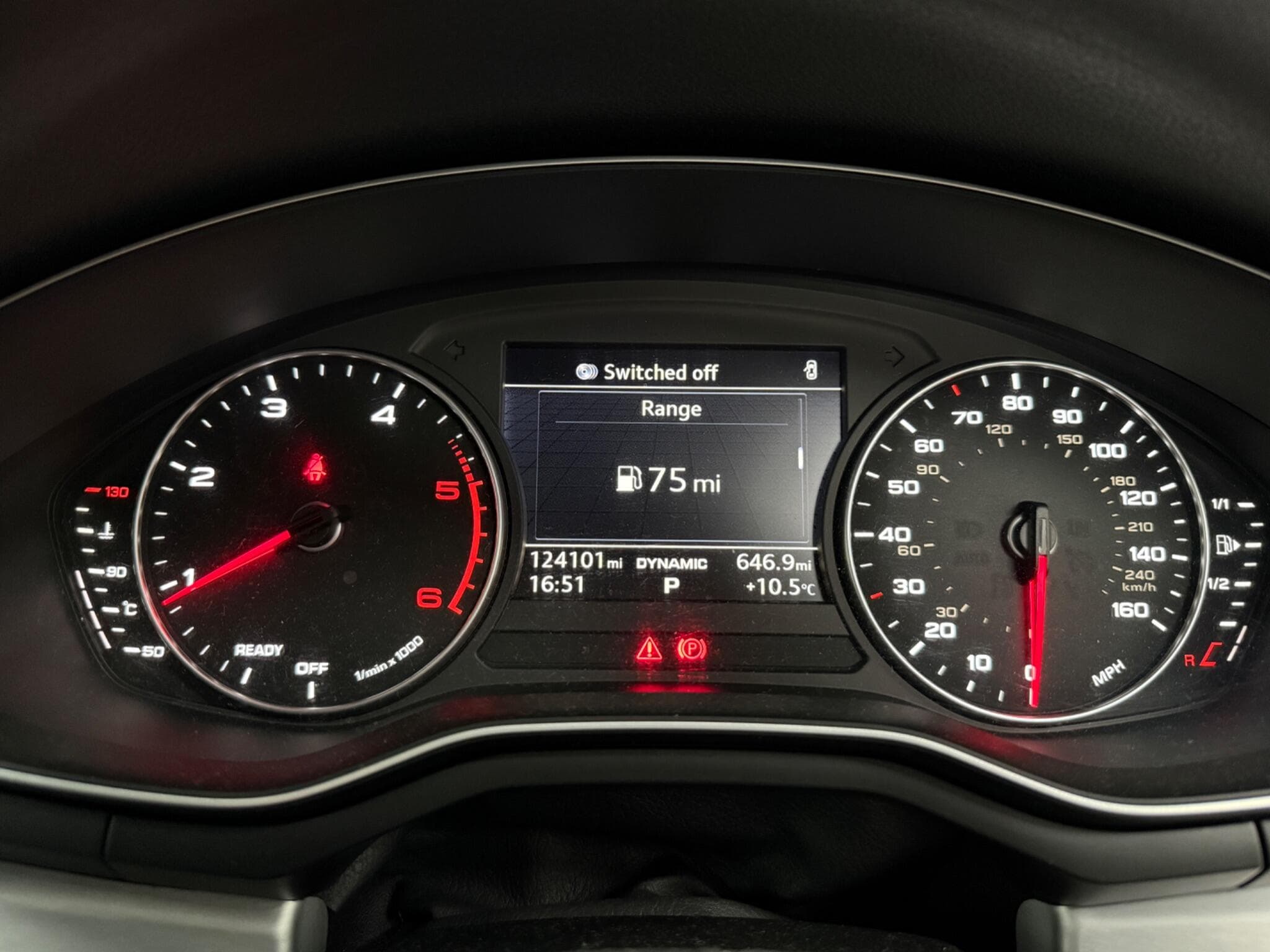 2017 Audi A4 - Image 24