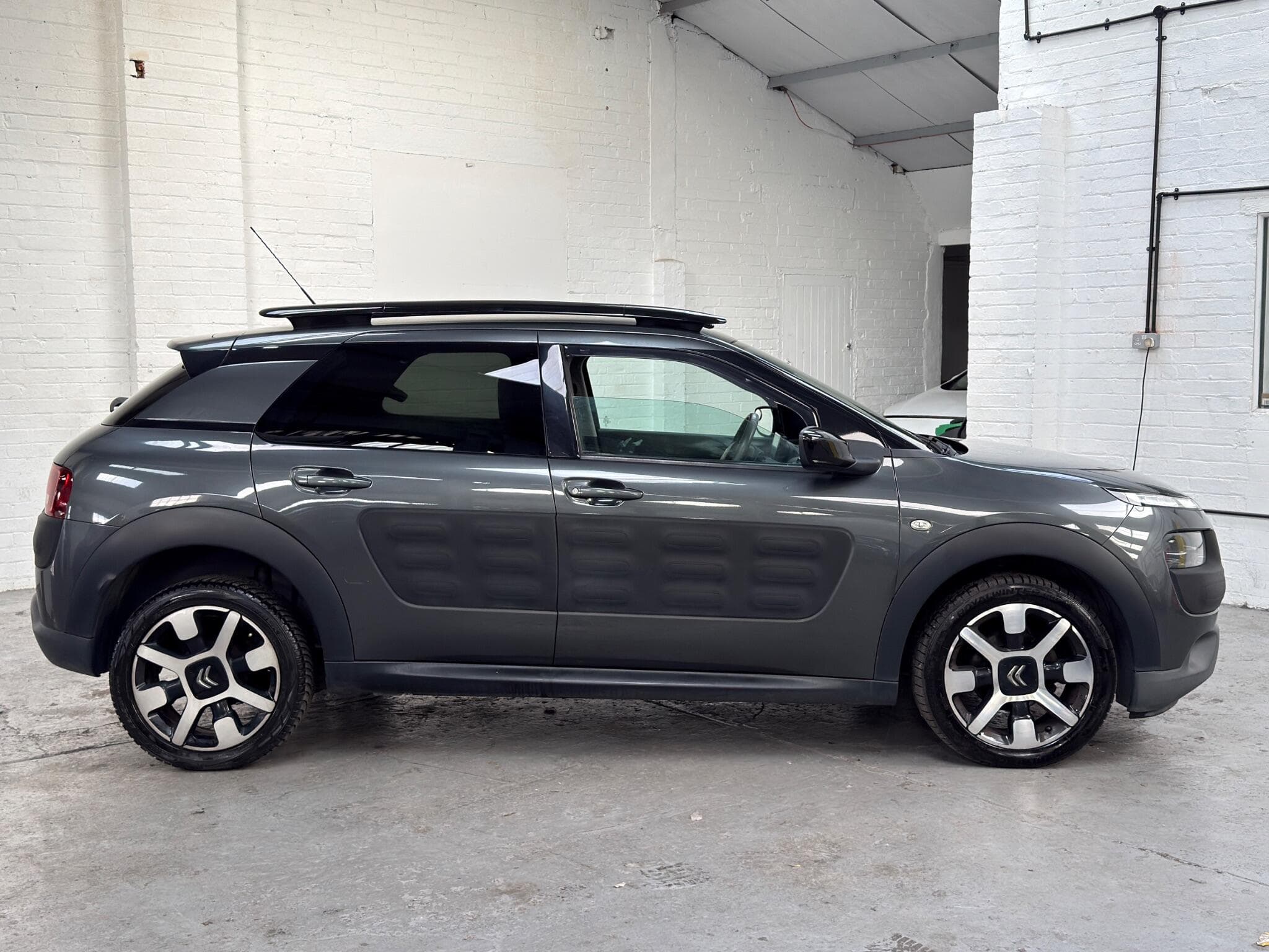 2015 Citroen C4 Cactus - Image 10