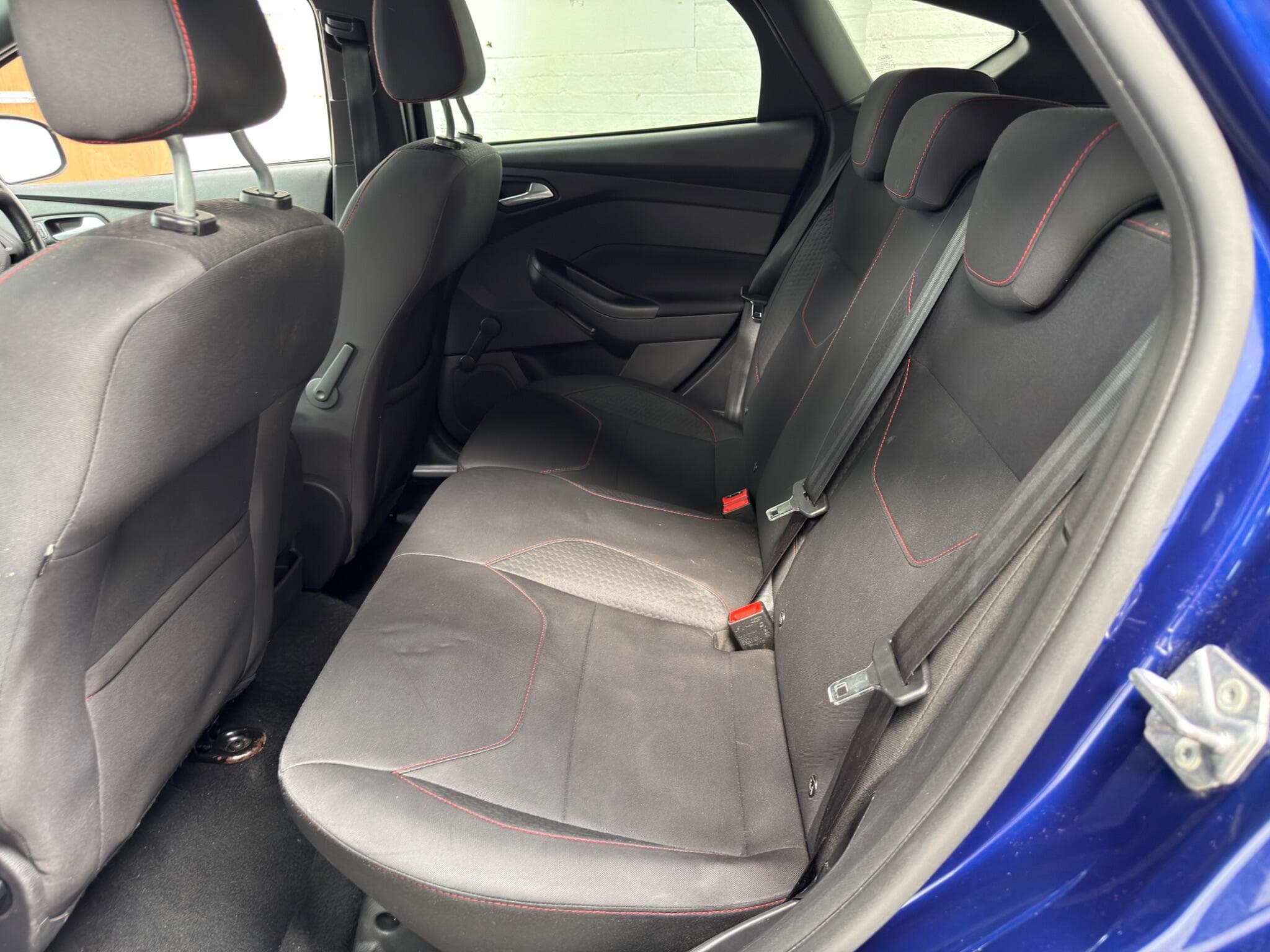 2017 Ford Focus - Image 12