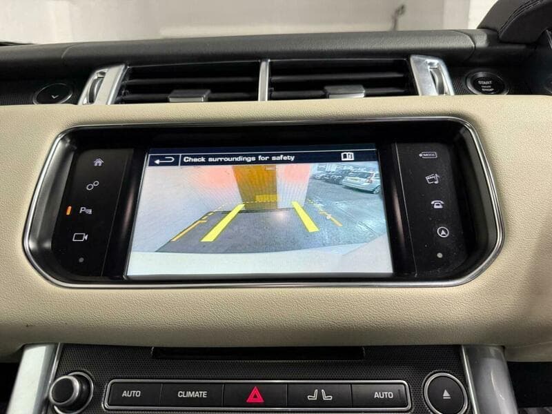 2017 Land Rover Range Rover Sport - Image 32