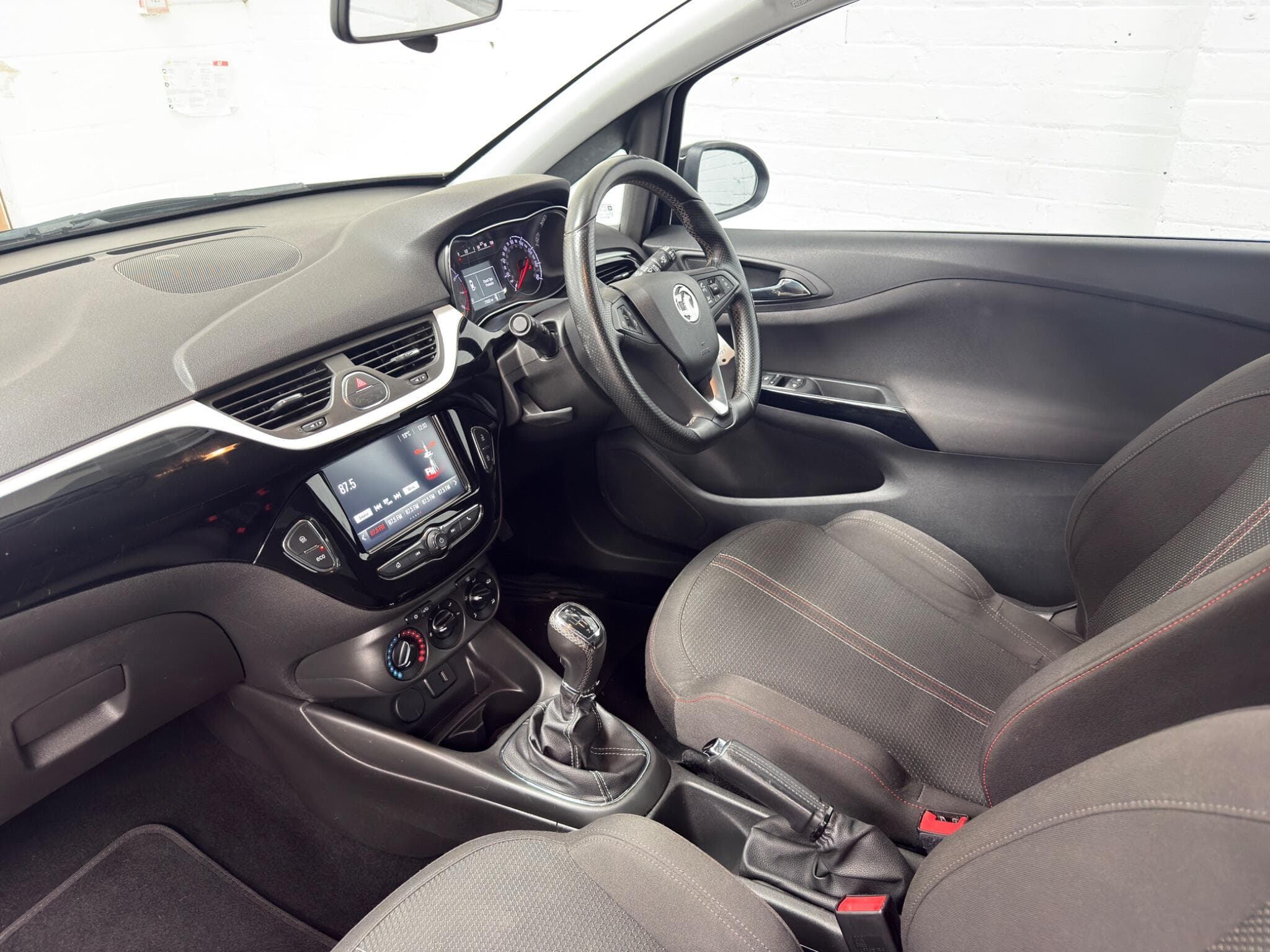 2017 Vauxhall Corsa - Image 12
