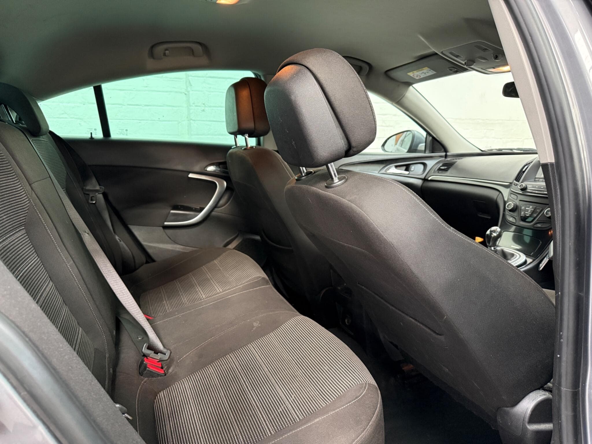 2015 Vauxhall Insignia - Image 18