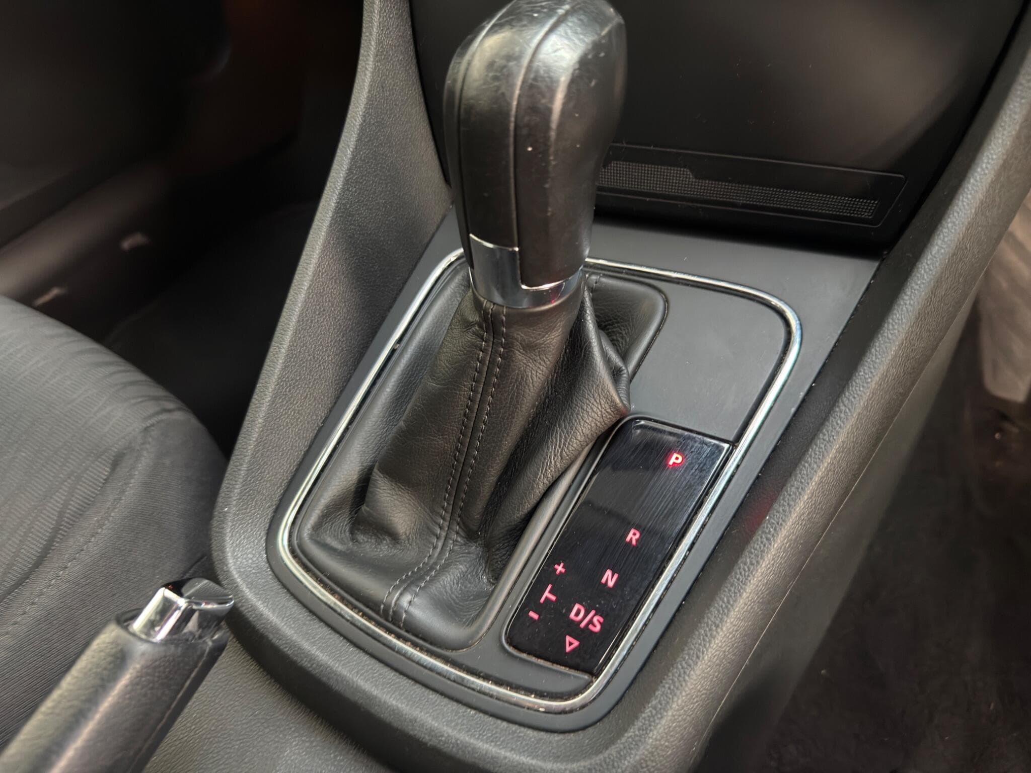 2013 SEAT Leon - Image 11