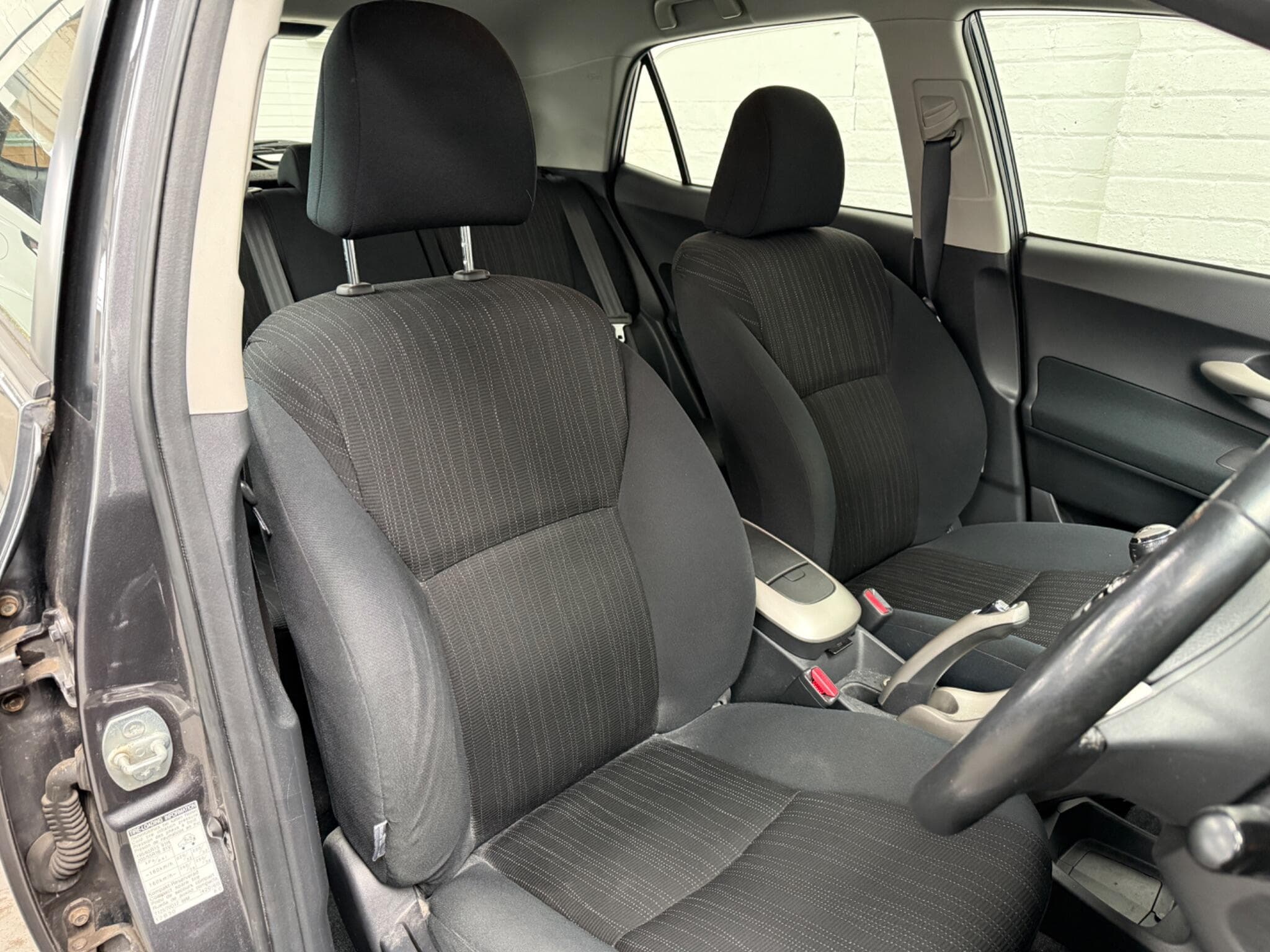 2007 Toyota Auris - Image 9