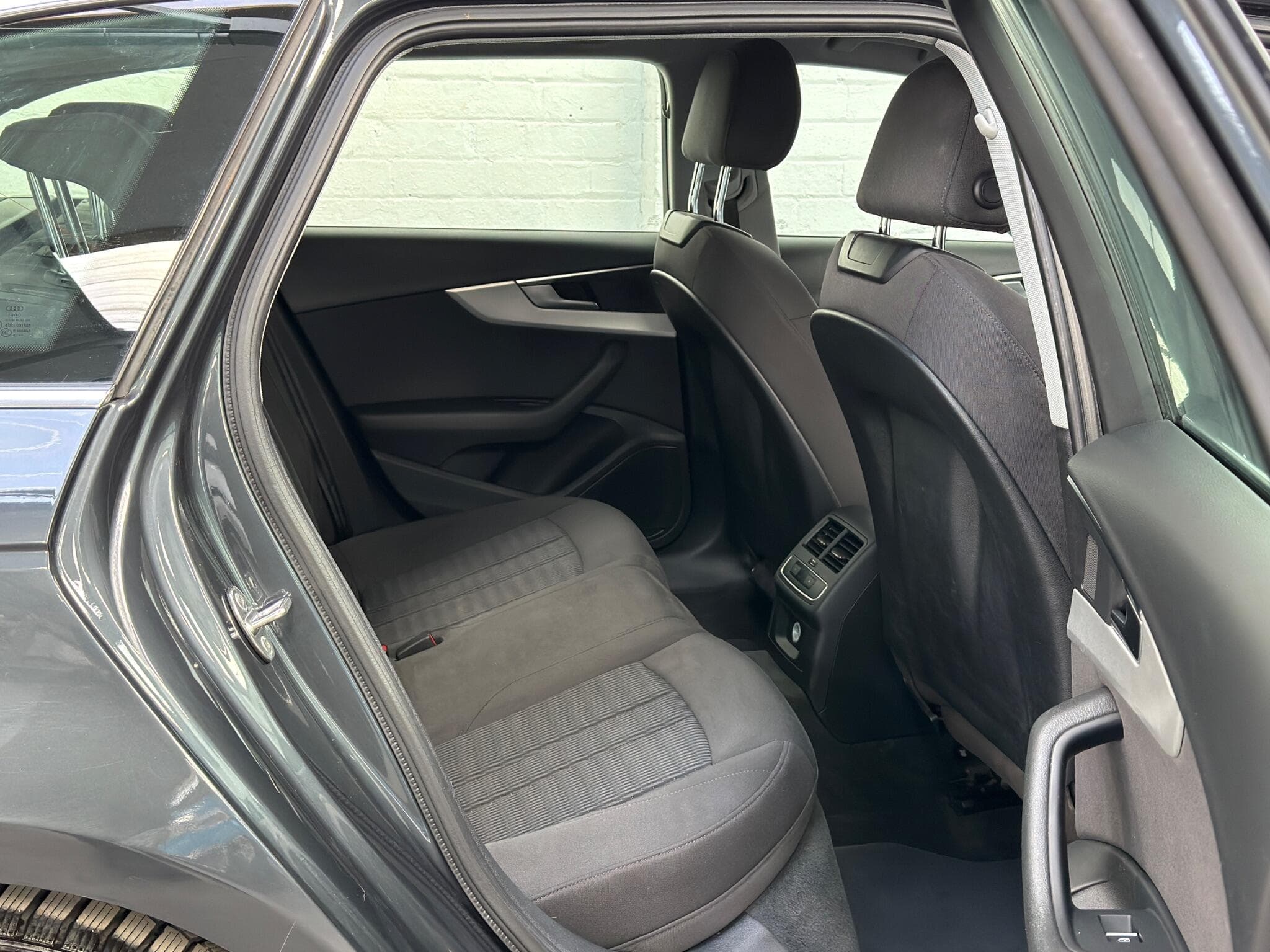 2017 Audi A4 Avant - Image 18