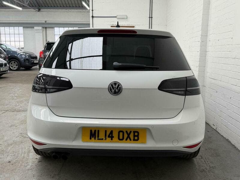 2014 Volkswagen Golf - Image 4