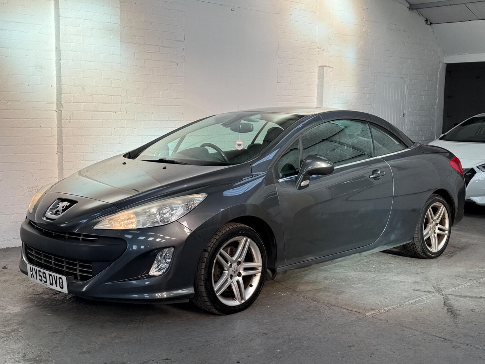 2009 Peugeot 308 CC - Image 5