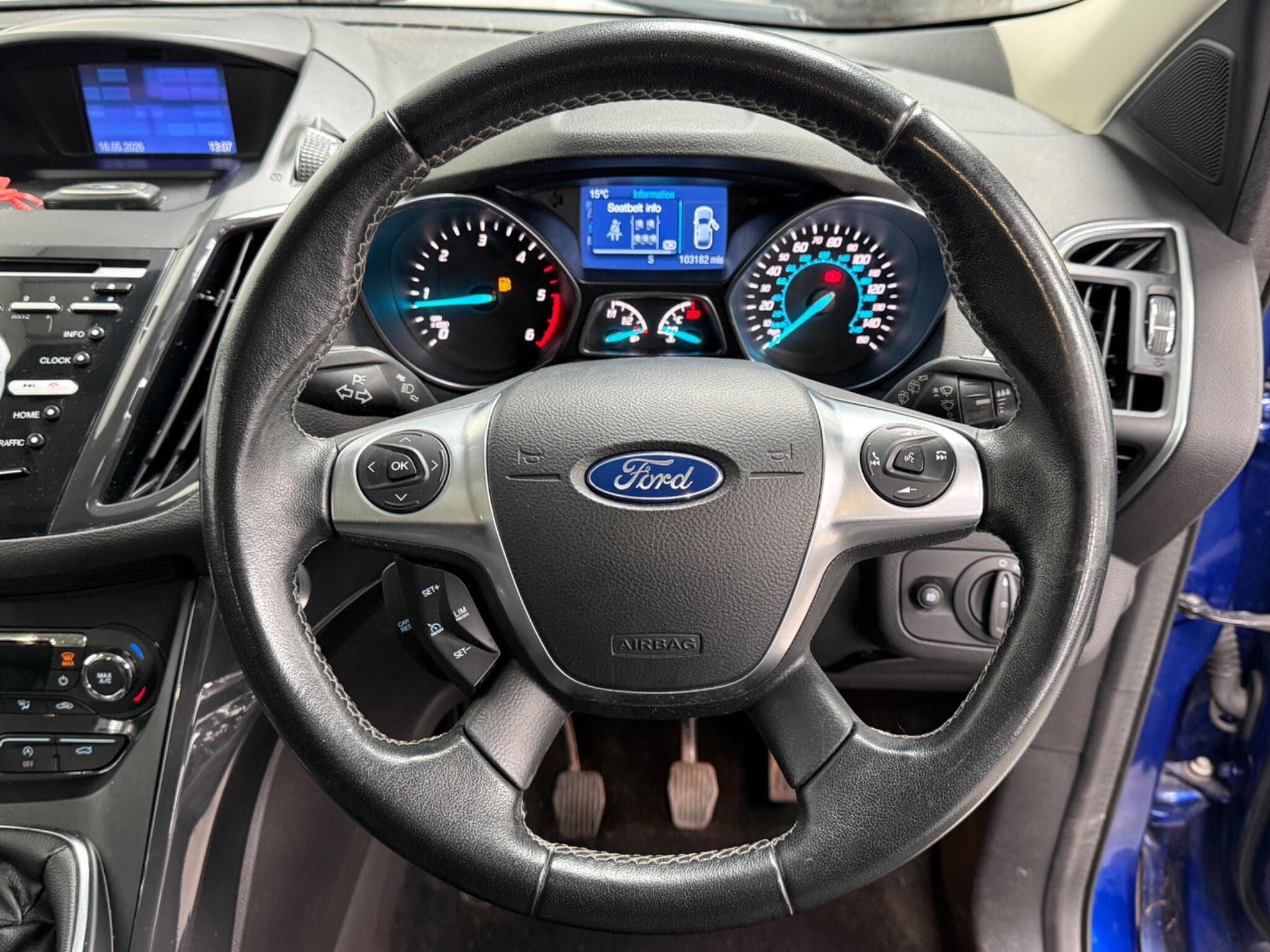 2015 Ford Kuga - Image 19