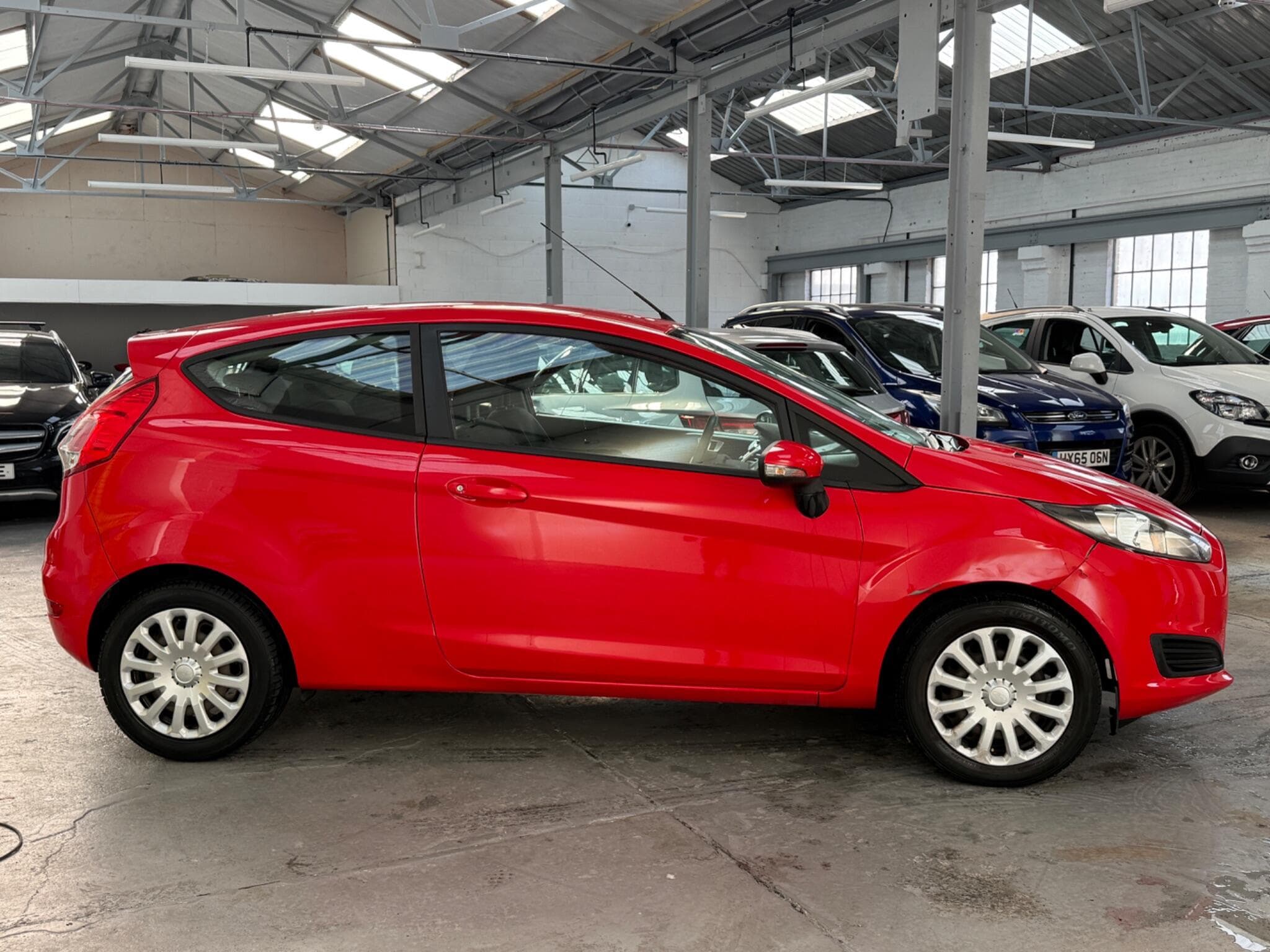 2014 Ford Fiesta - Image 7