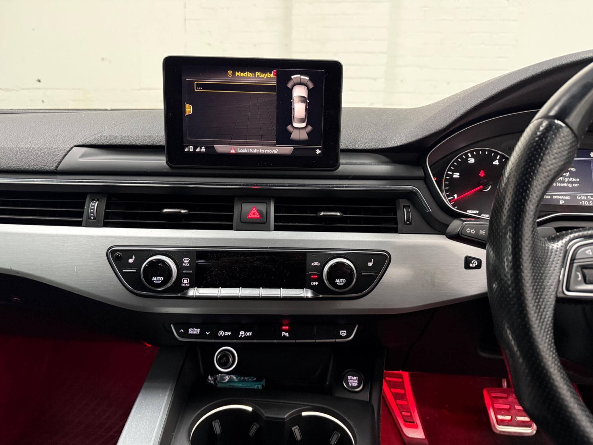 2017 Audi A4 - Image 22