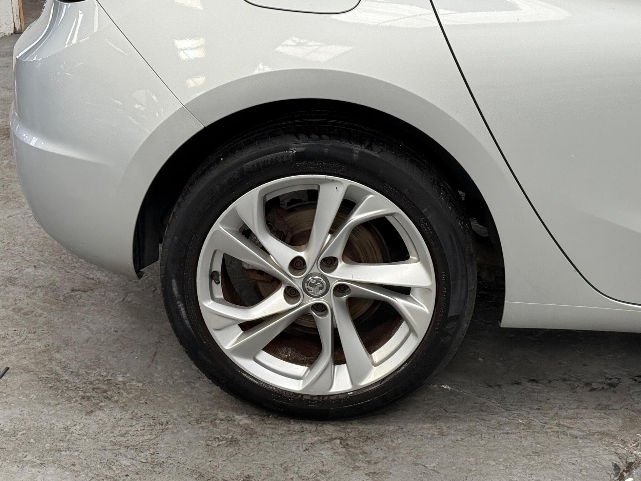 2016 Vauxhall Astra - Image 24