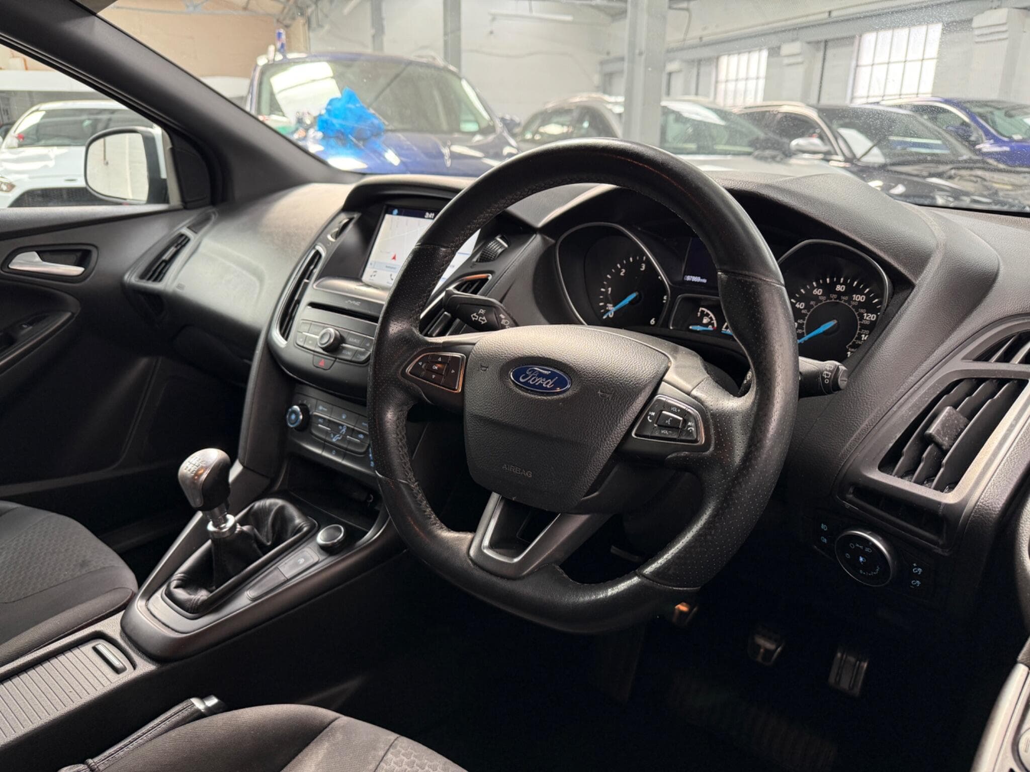 2017 Ford Focus - Image 12