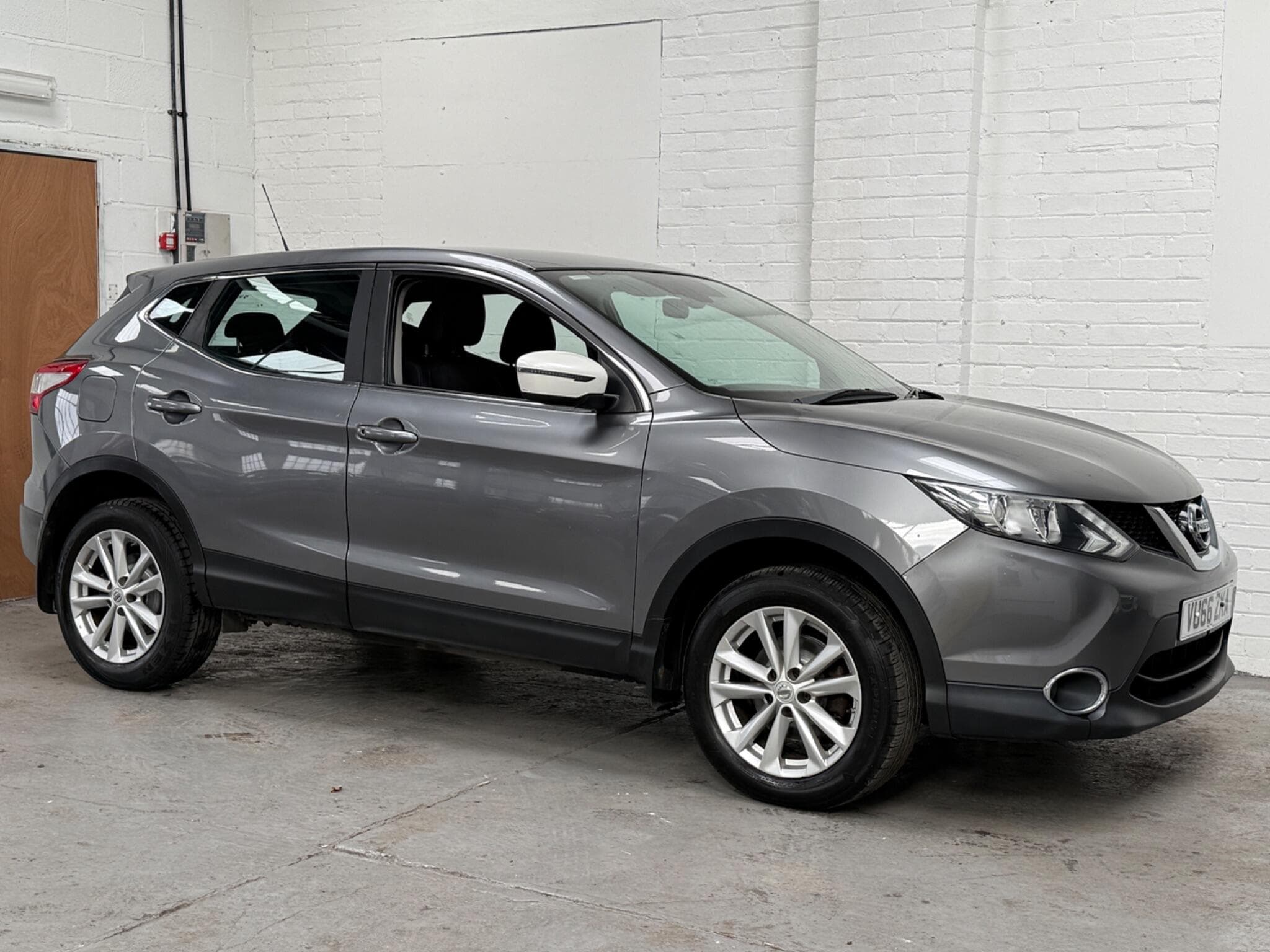 2016 Nissan Qashqai - Image 10