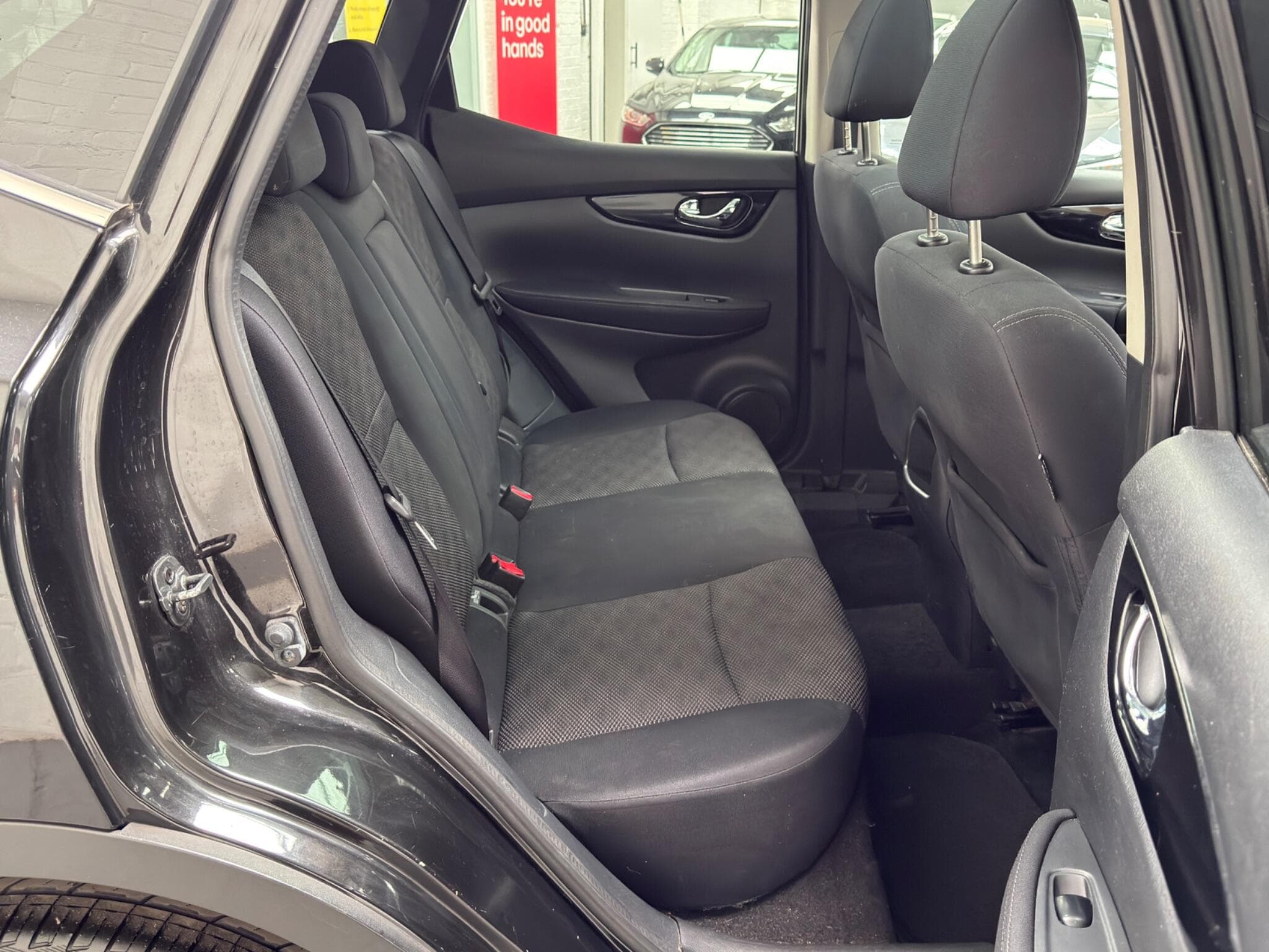 2015 Nissan Qashqai - Image 13