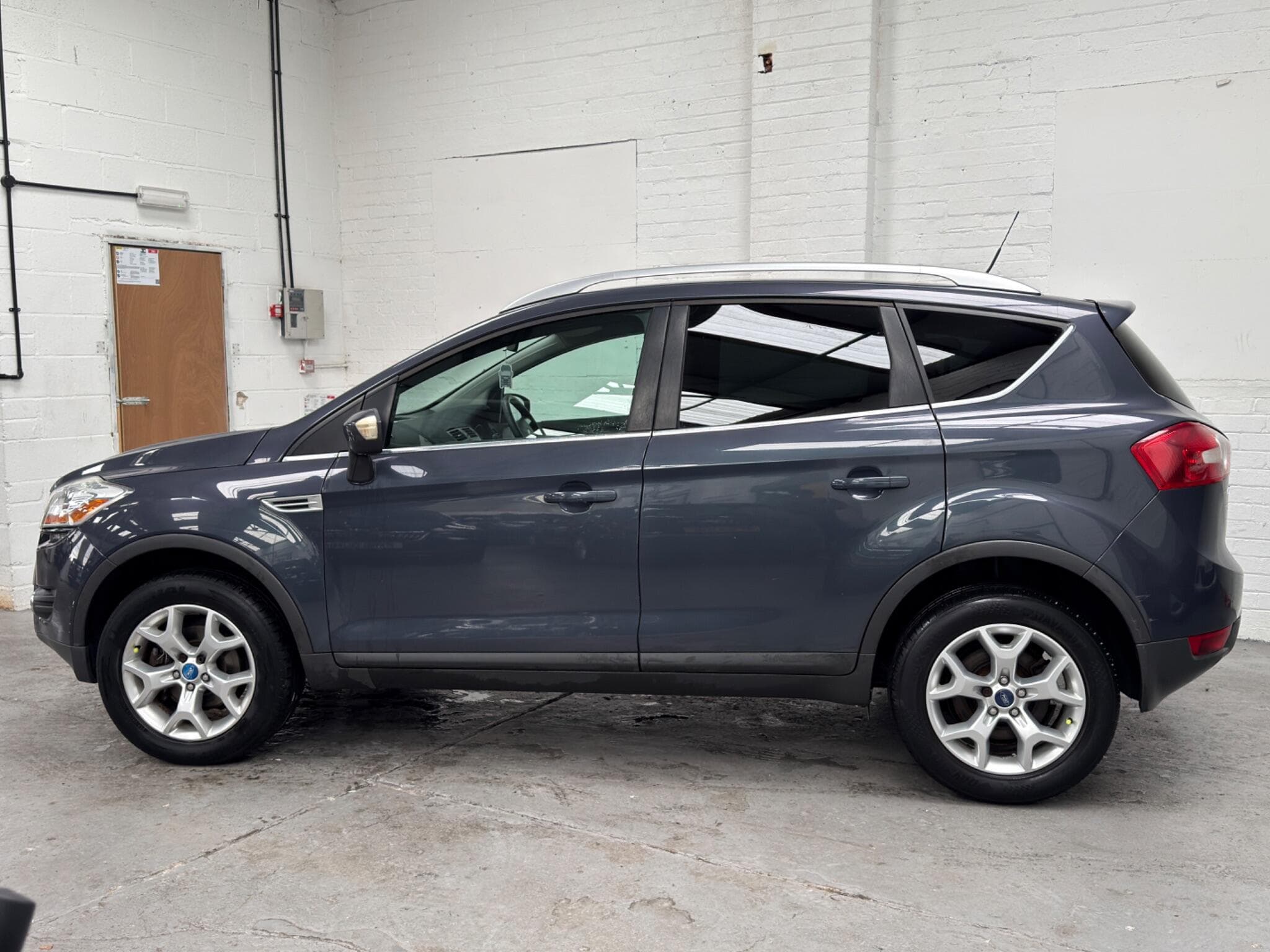 2011 Ford Kuga - Image 6