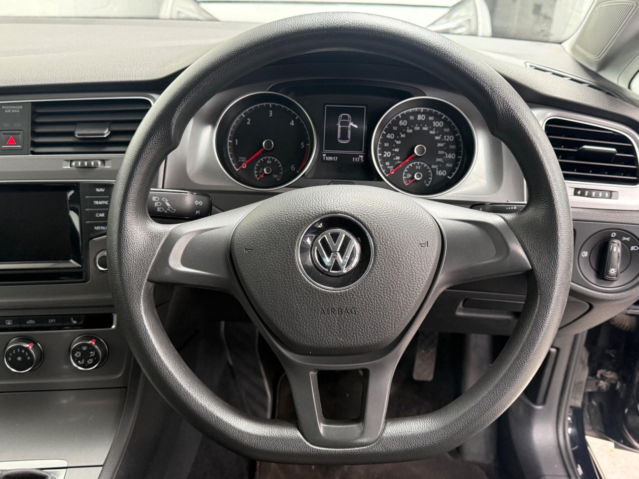 2015 Volkswagen Golf - Image 18