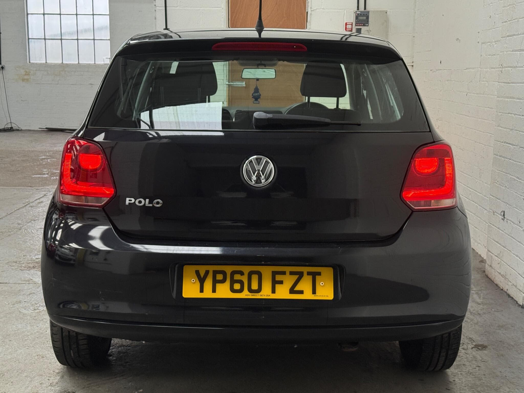 2010 Volkswagen Polo - Image 5