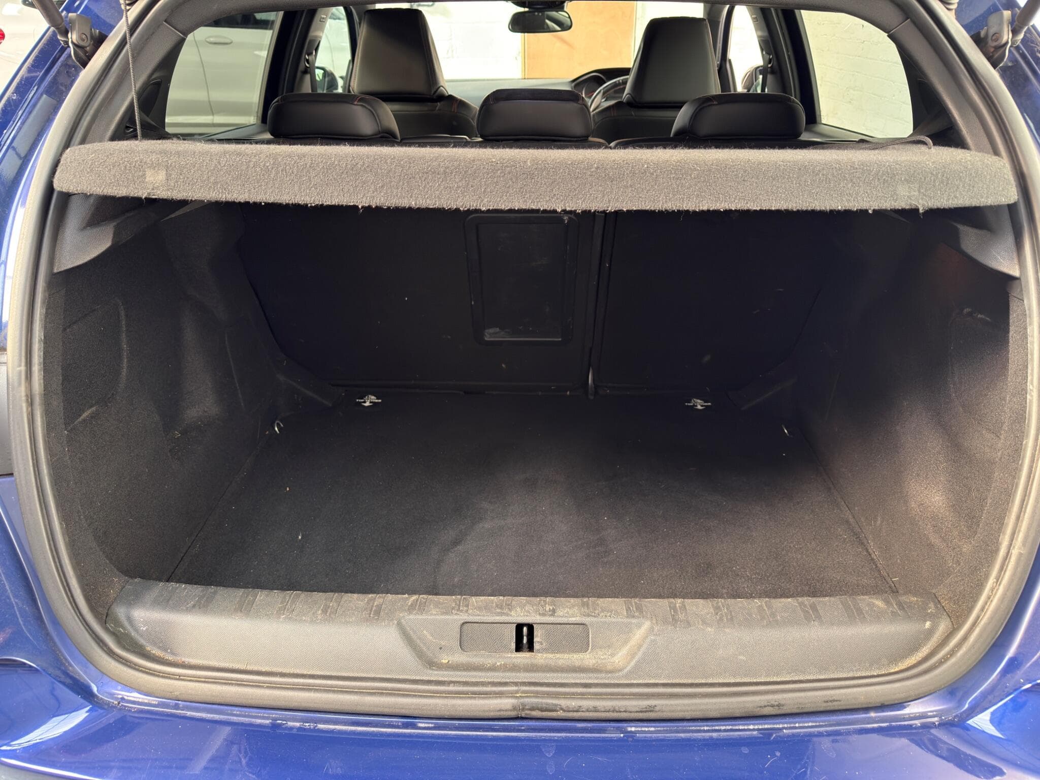 2015 Peugeot 308 - Image 20