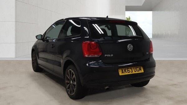 2013 Volkswagen Polo - Image 3