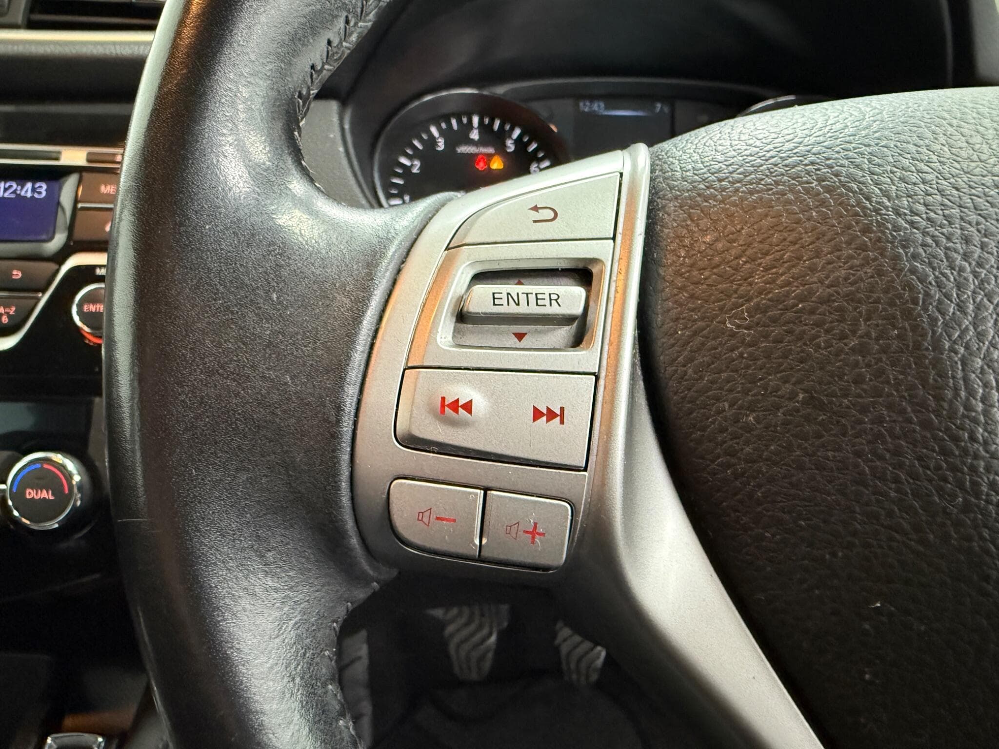 2016 Nissan Qashqai - Image 13