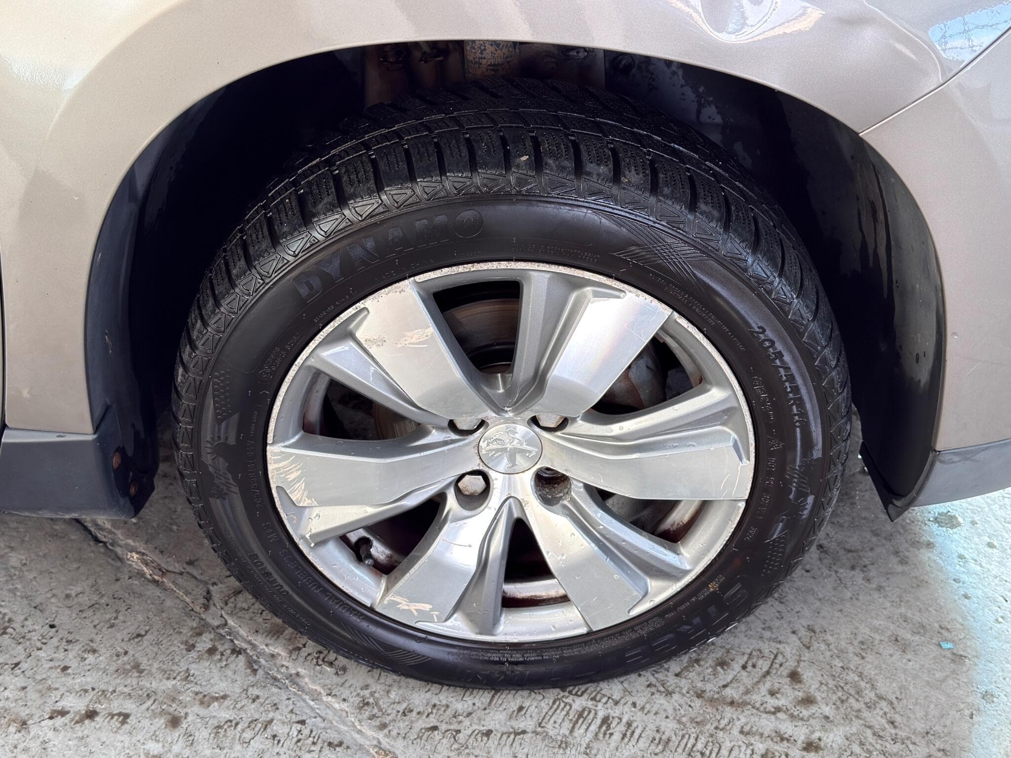 2014 Peugeot 2008 - Image 18