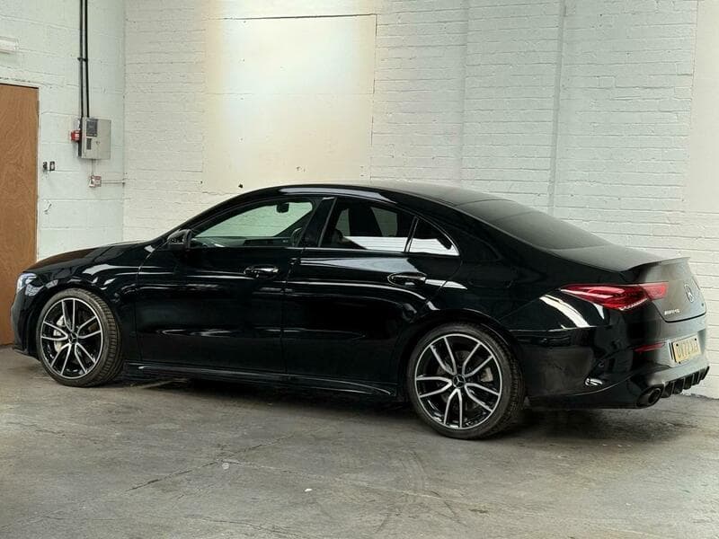 2022 Mercedes-Benz CLA - Image 10