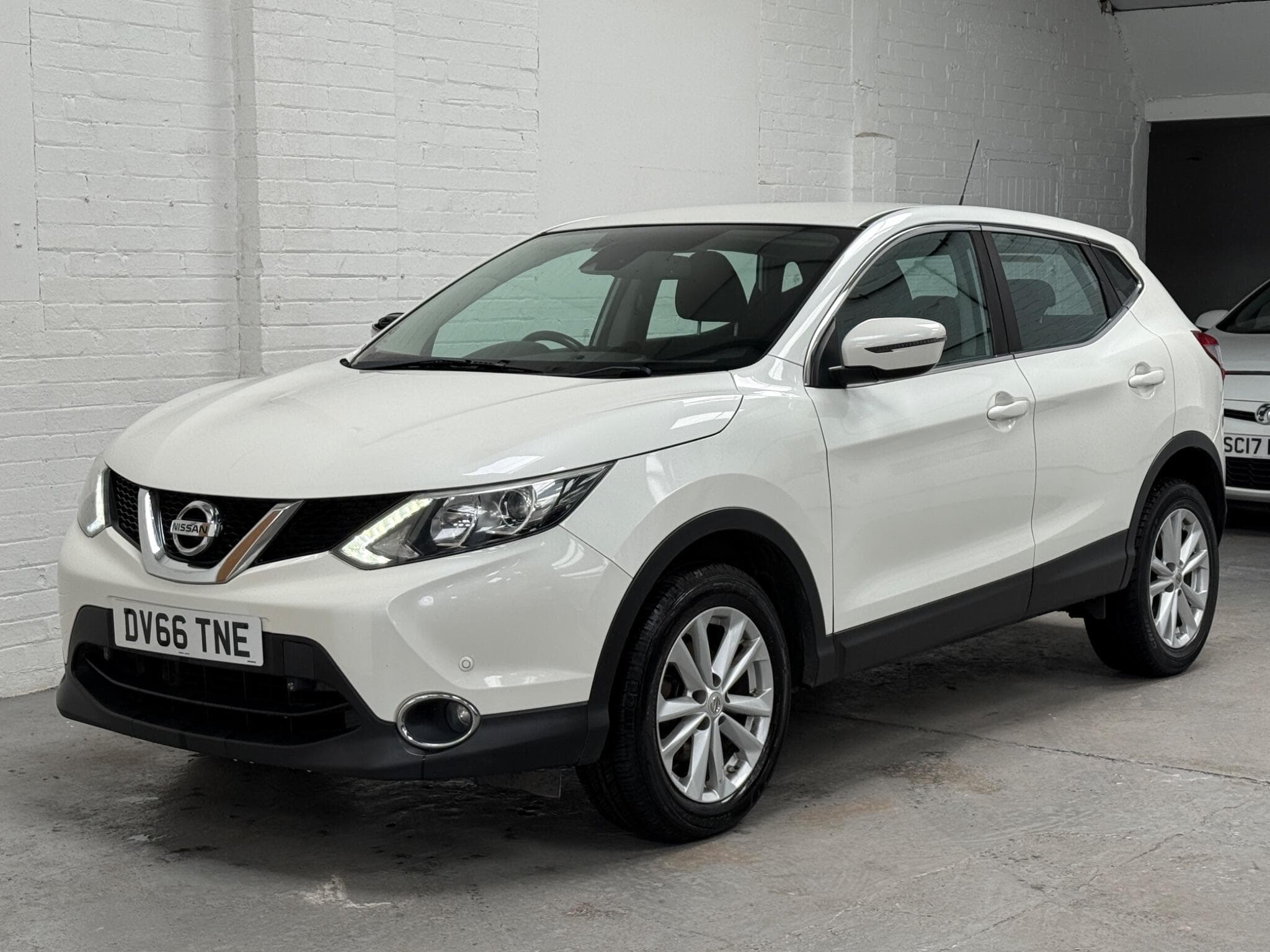 2016 Nissan Qashqai - Image 7