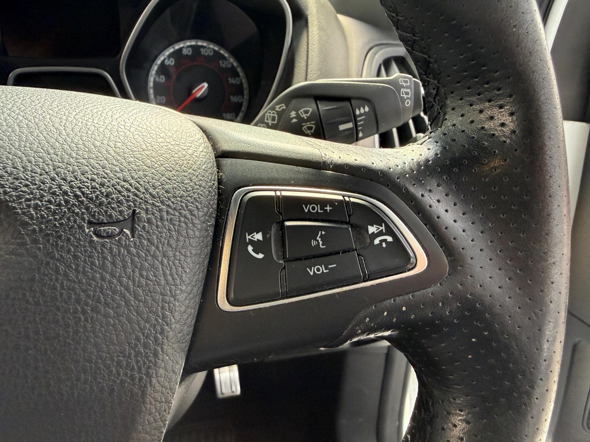 2016 Ford Focus - Image 17