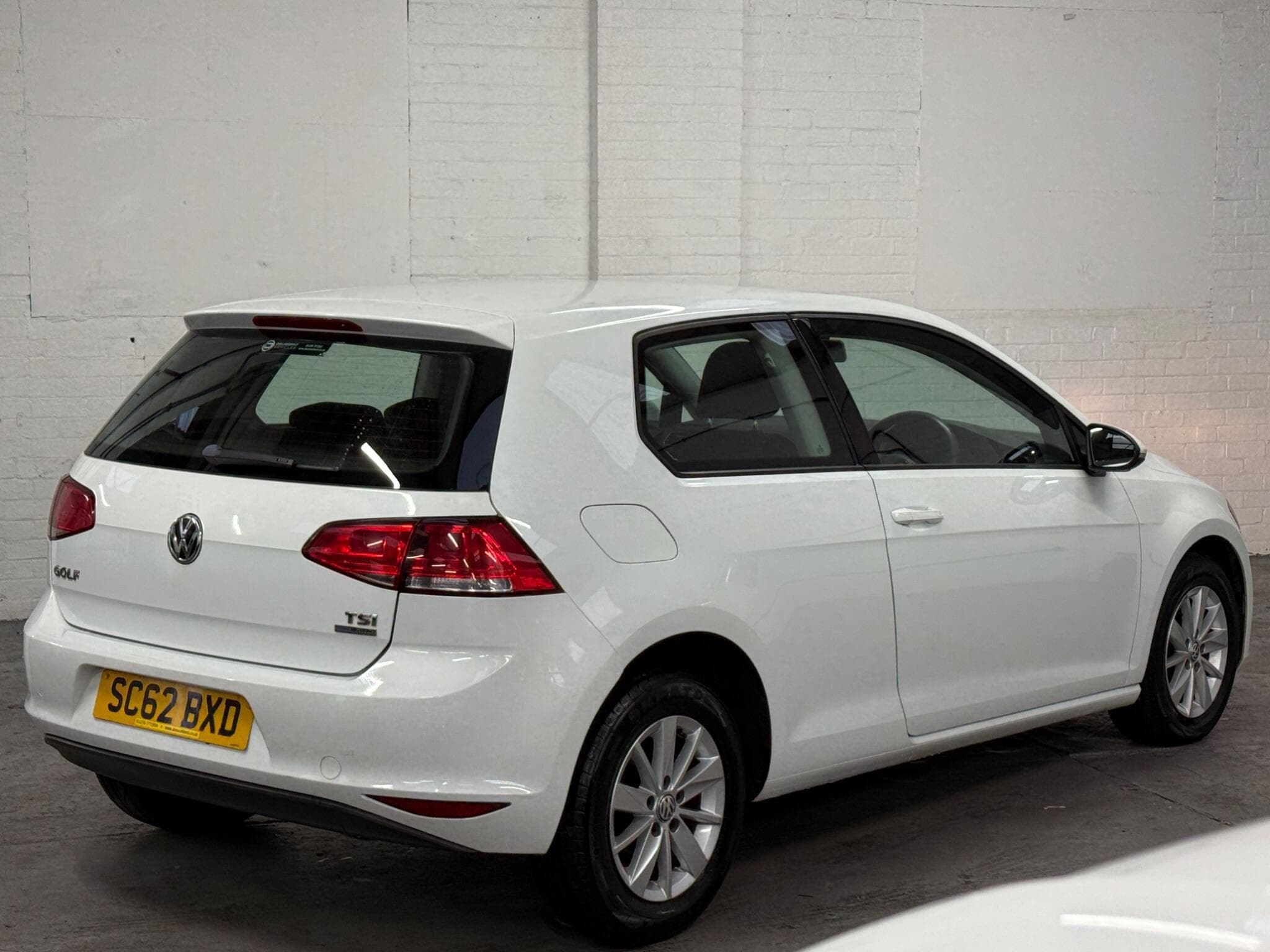 2013 Volkswagen Golf - Image 10