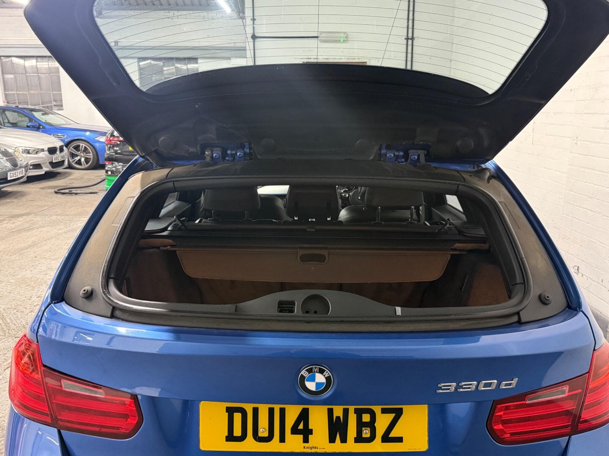 2014 BMW 3 Series - Image 26