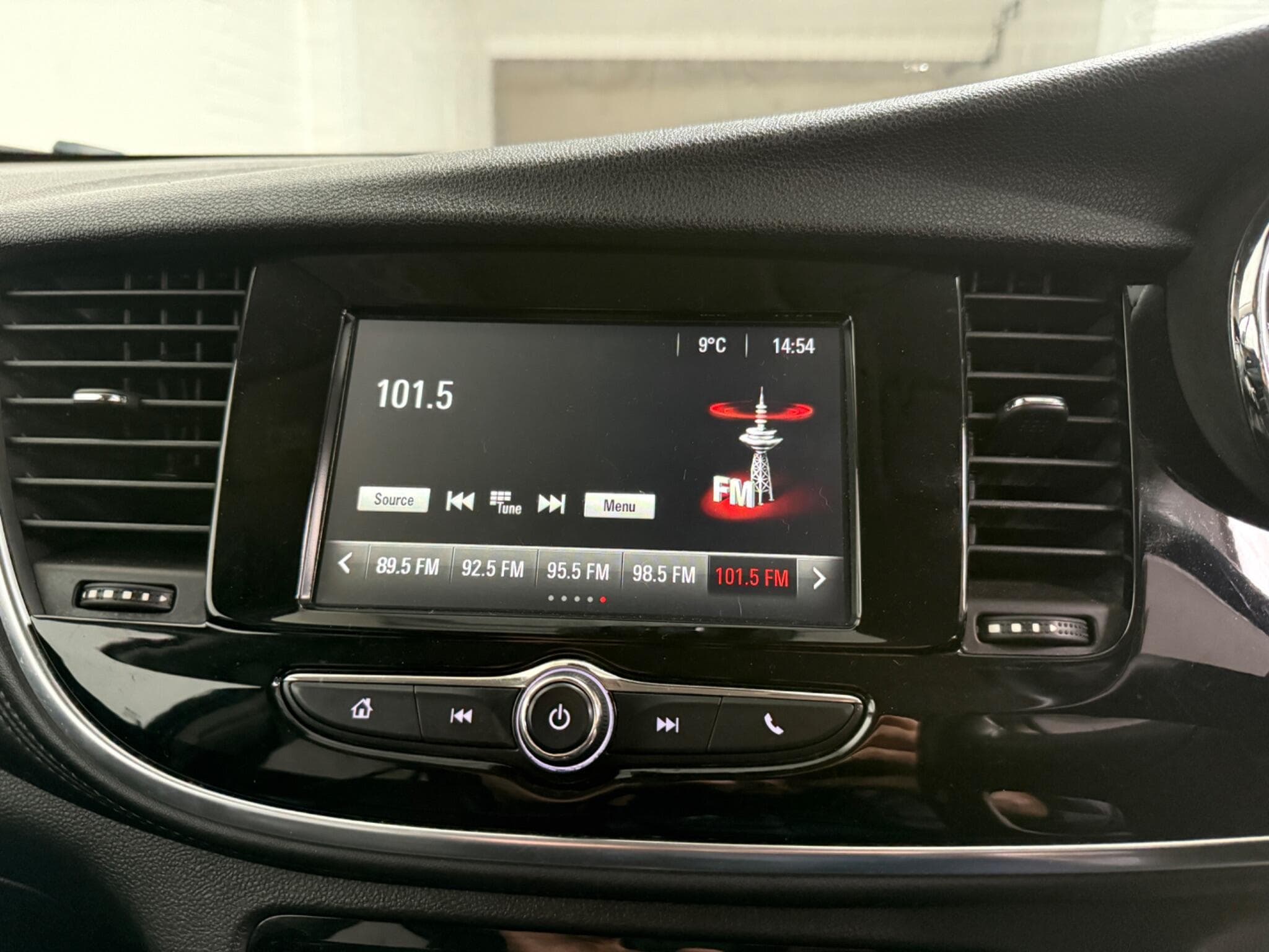 2017 Vauxhall Mokka X - Image 23