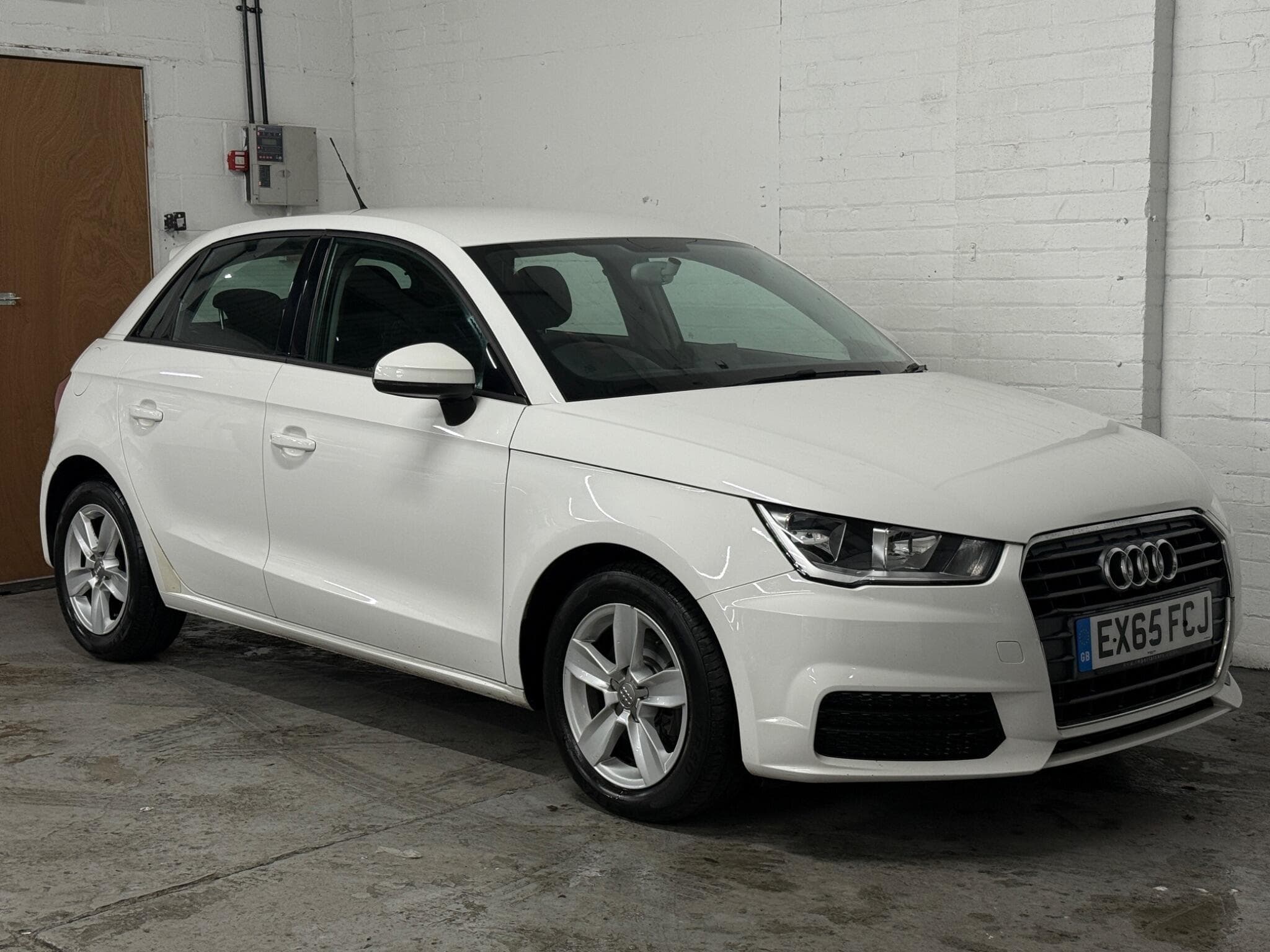 2015 Audi A1 - Image 6
