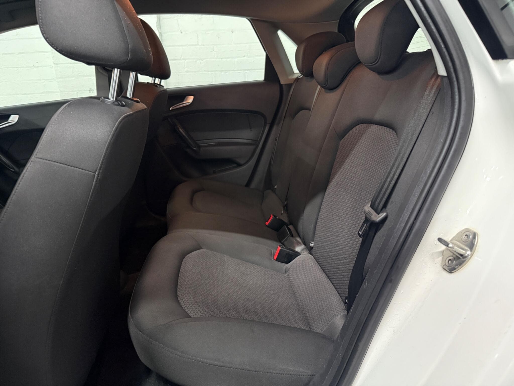 2015 Audi A1 - Image 18