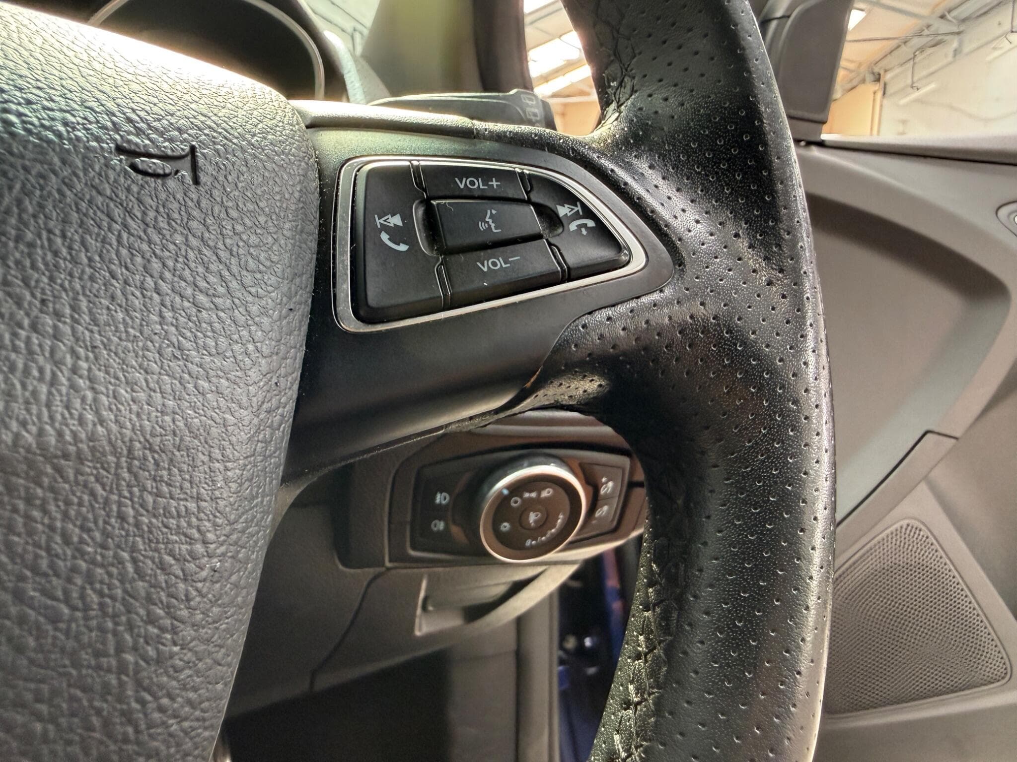 2017 Ford Focus - Image 13