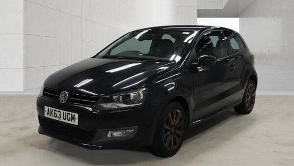 2013 Volkswagen Polo - Image 2