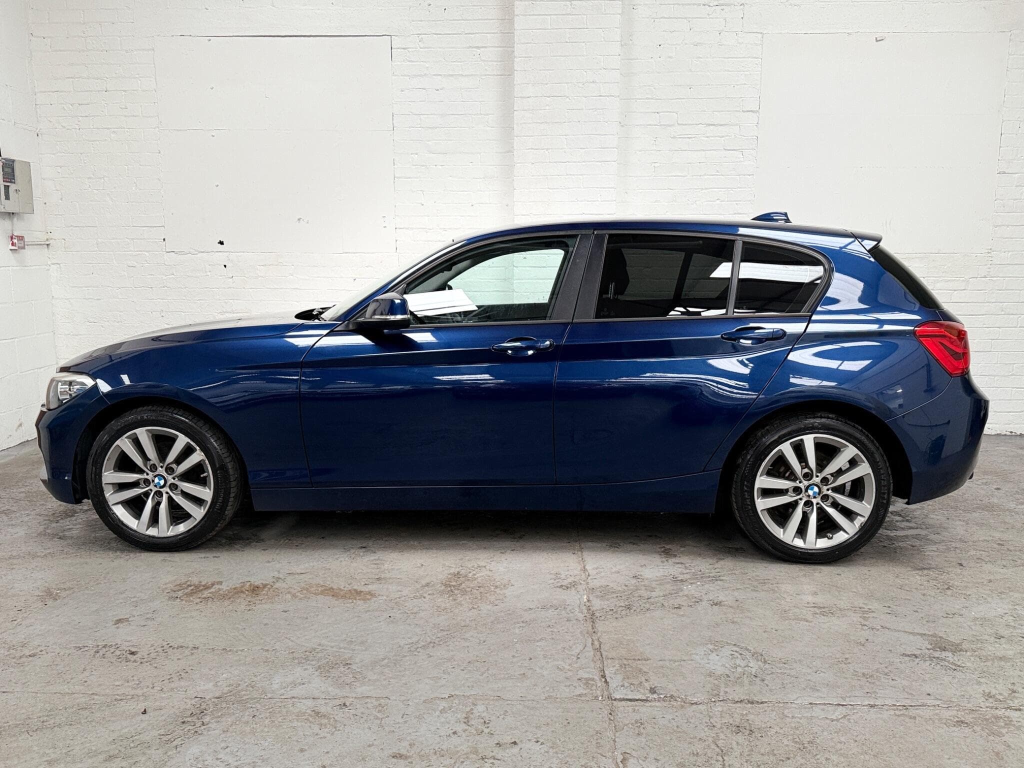 2016 BMW 1 Series - Image 6