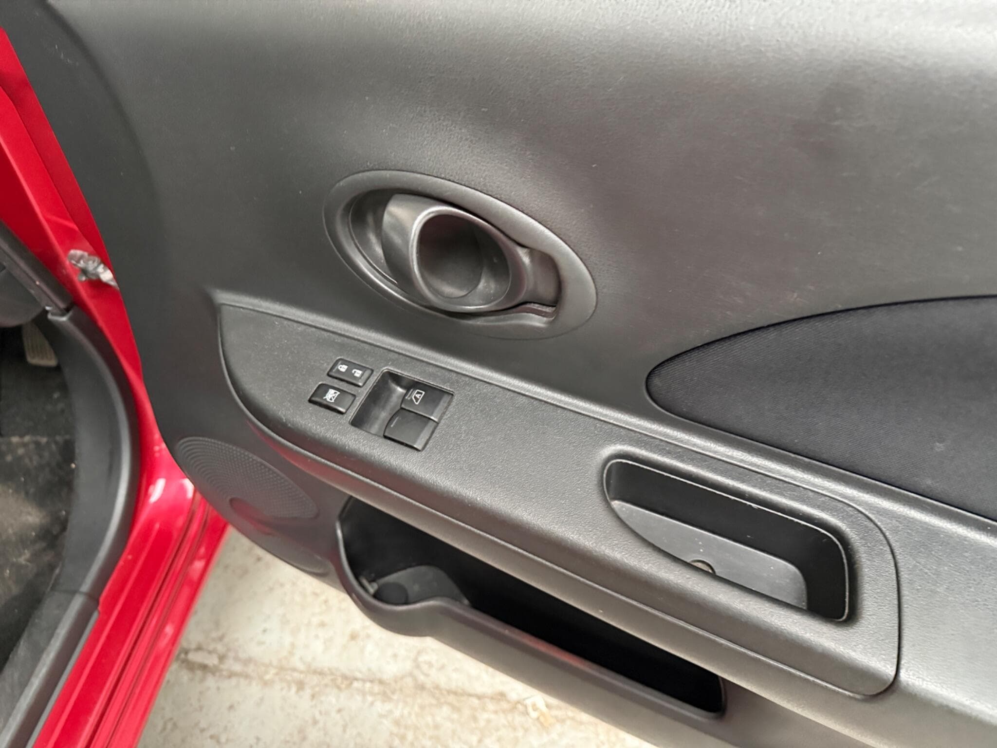 2012 Nissan Micra - Image 16