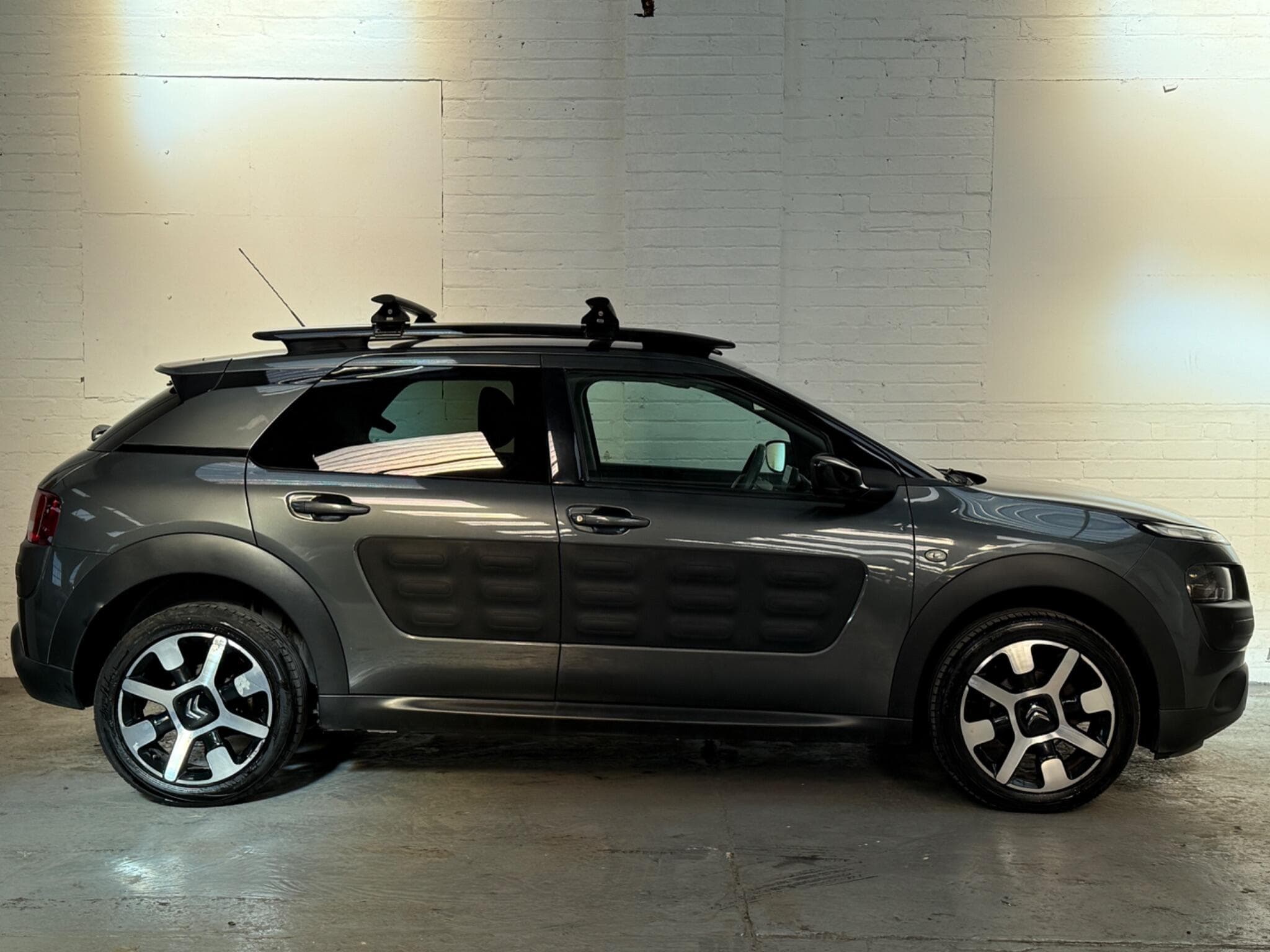 2016 Citroen C4 Cactus - Image 9