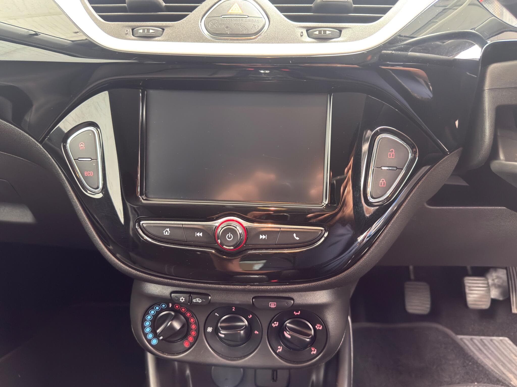 2017 Vauxhall Corsa - Image 20