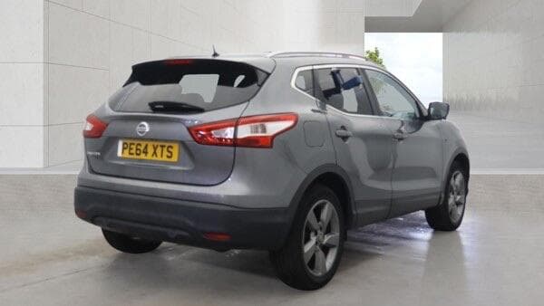 2014 Nissan Qashqai - Image 4