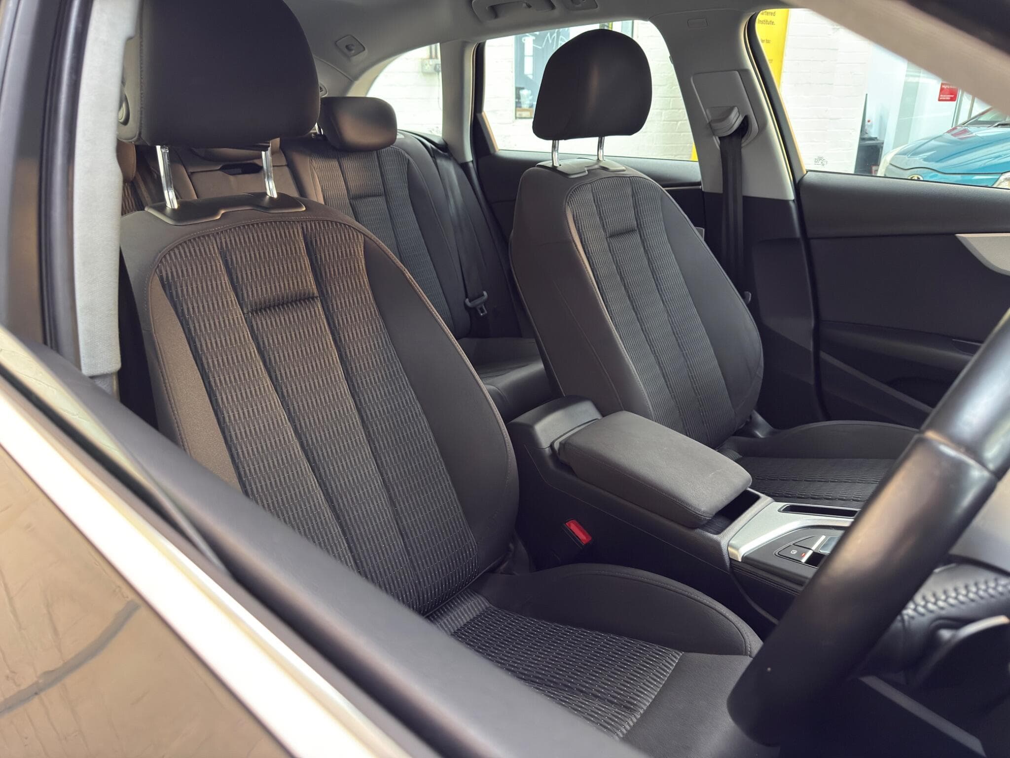 2016 Audi A4 Avant - Image 11
