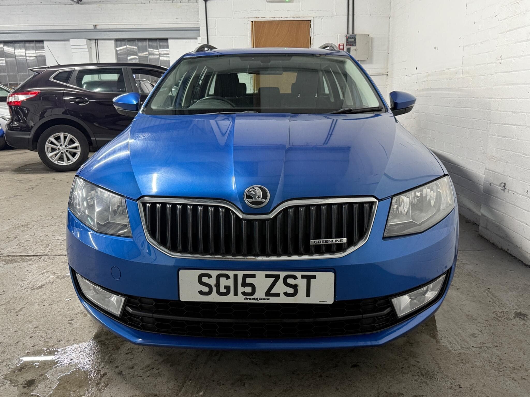 2015 Skoda Octavia - Image 2