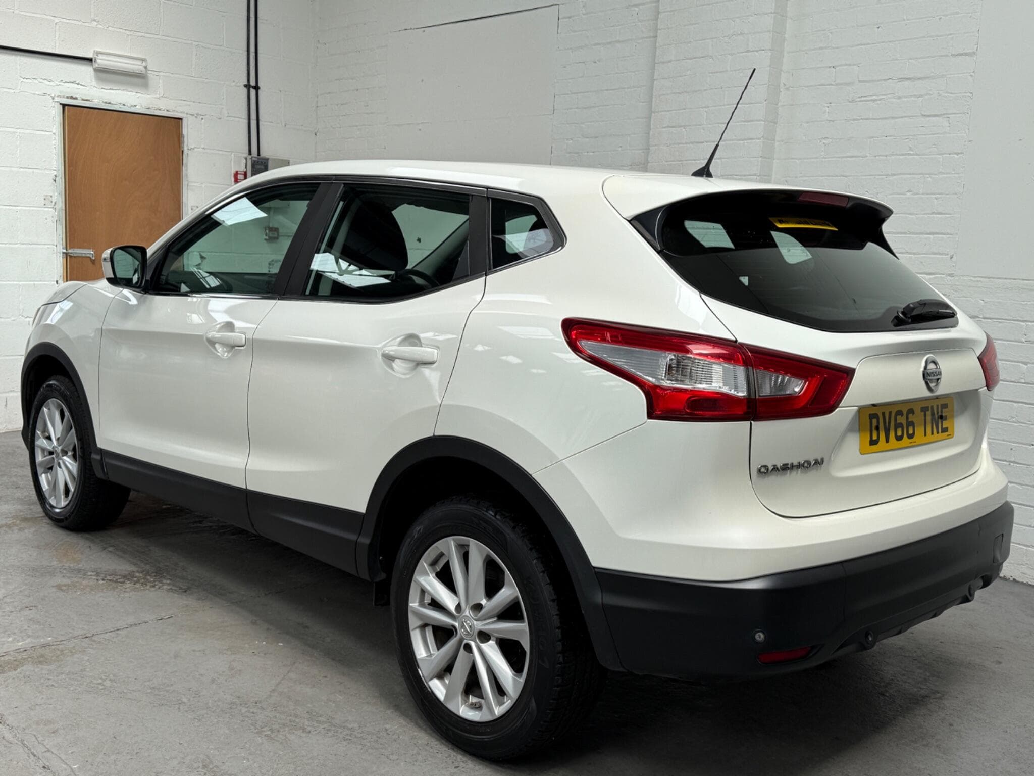 2016 Nissan Qashqai - Image 6