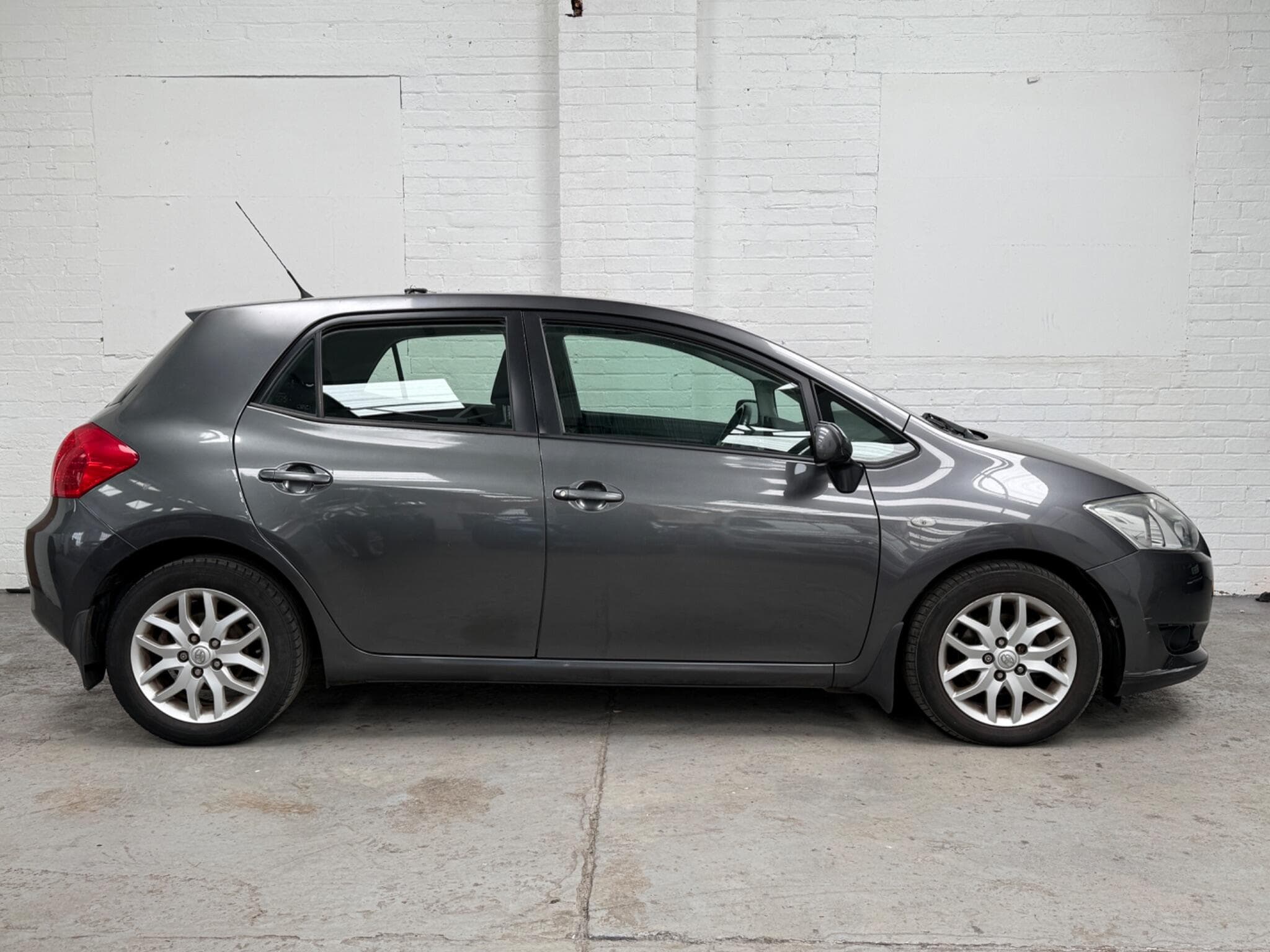 2007 Toyota Auris - Image 5